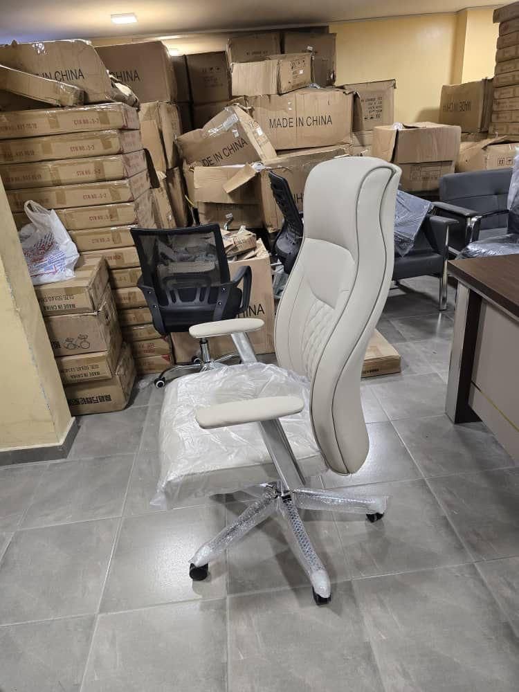 Fauteuil de bureau moderne – Image 4